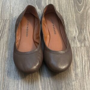 Lucky Brand Women's Dark Brown Flats